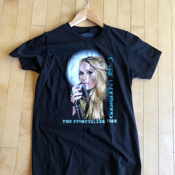 2016 Carrie  Underwood tour shirt - Picture 2 of 6